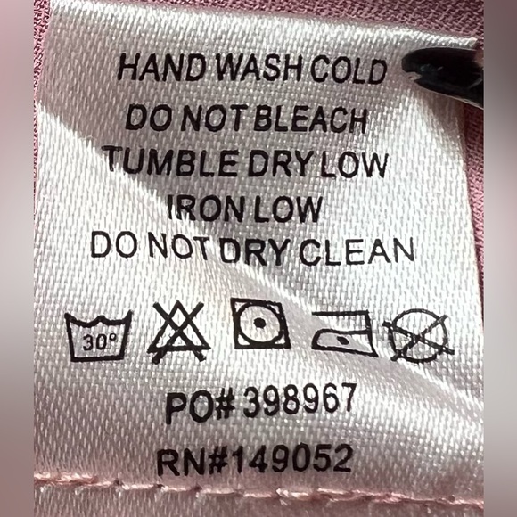 🤩 NEW ITEM! Fashion Nova Women’s Dress Call My Phone Pink Satin Mini Dress - Picture 9 of 9